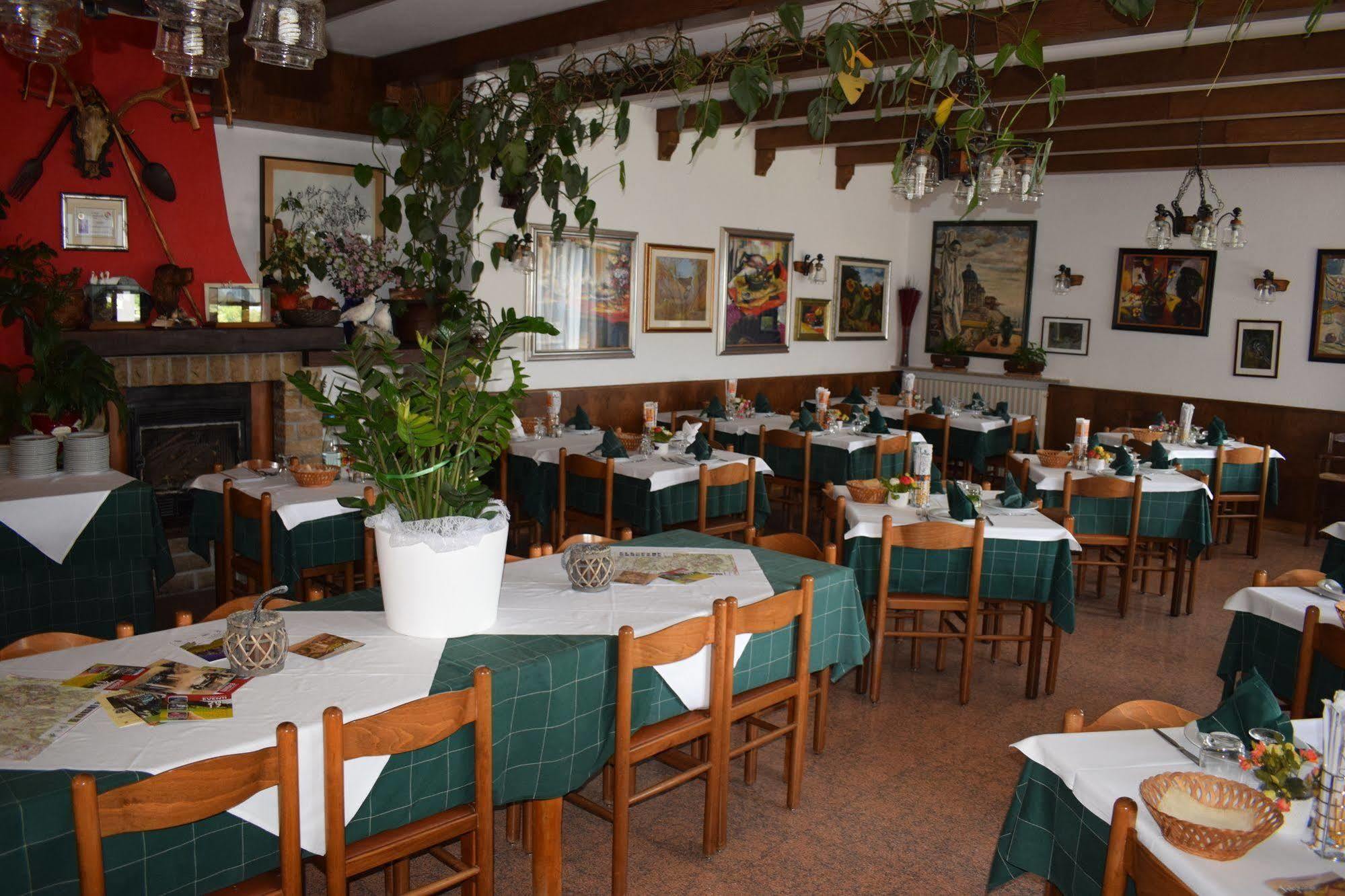 Albergo Canella Fuipiano Valle Imagna Eksteriør bilde